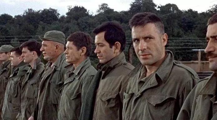 Poster phim Tiểu Đội Trừng Giới - The Dirty Dozen (1967) (Ảnh: Internet)