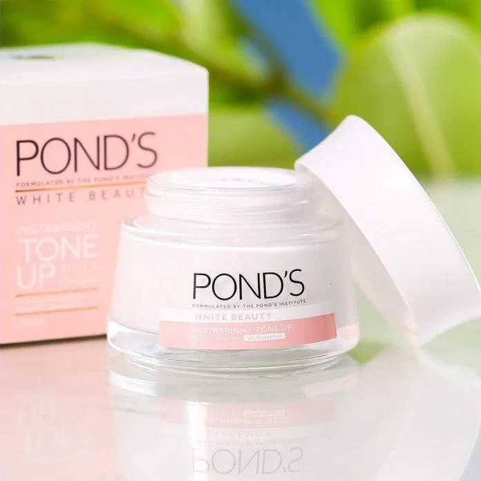 Top 9 kem dưỡng nâng tone da phổ biến và được yêu thích nhất hiện nay AHC AHC Aura Secret Tone Up Cream Black Rouge Black Rouge Haru Series Pink Tone Up Cream căng mọng chống nắng công dụng Coringco Peach Whipping Tone Up Cream Dr Jart V7 Toning Light Dr.Jart+ dưỡng da Dưỡng trắng Dưỡng trắng da Innisfree Innisfree Jeju Cherry Blossom Tone up Cream SPF30 PA kem dưỡng kem dưỡng da kem dưỡng nâng tone da kem dưỡng trắng kem dưỡng trắng da làm trắng da Laneige Laneige White Dew Tone-up Cream Meishoku Instawhite Tone Up Cream MKUP MKUP Dewy Glow Glass Coating Cream nâng tone nâng tone da nâng tông nâng tông da phổ biến Pond s White Beauty Instabright Tone Up Milk Cream Ponds sáng da sữa dưỡng thành phần top kem dưỡng nâng tone da trắng da