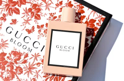 Gucci Bloom cực kì phù hợp cho nàng yêu thích phong cách trưởng thành (Nguồn: Internet) Gucci Bloom cực kì phù hợp cho nàng yêu thích phong cách trưởng thành (Nguồn: Internet)