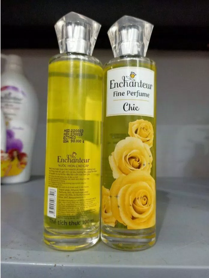 Nước hoa Enchanteur Fine Perfume mang hương thơm đặc trưng khó nhầm lẫn (Nguồn: Internet)