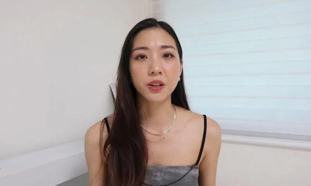 Christine Park (trước đây là Tina của Blady) đã chia sẻ về những câu chuyện của cuộc sống thần tượng mà cô đã trải qua (Ảnh: YouTube Soobeanie)
