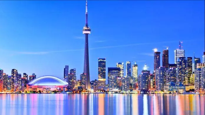 Thành phố Toronto hiện đại và có nền văn hóa đa dạng (Ảnh: Internet). Thành phố Toronto hiện đại và có nền văn hóa đa dạng (Ảnh: Internet).