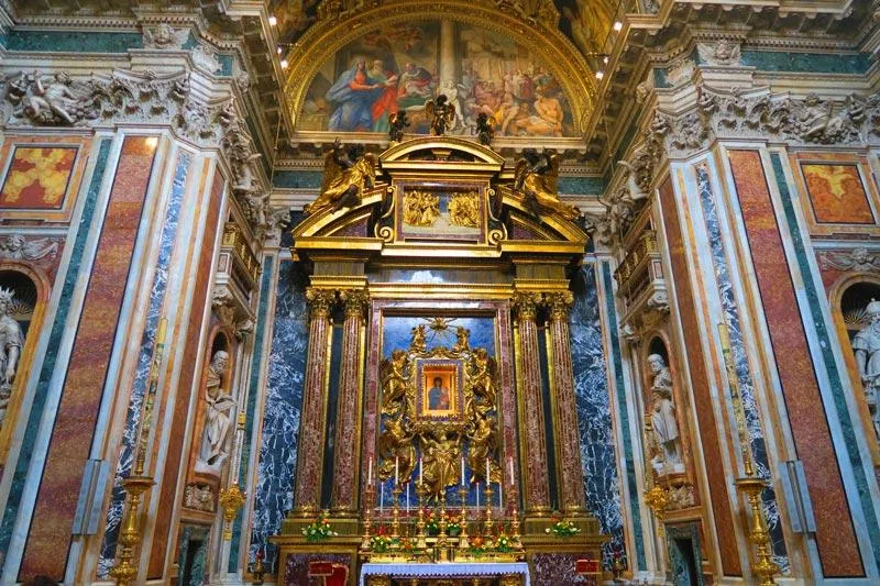 Vương cung Santa Maria (Nguồn Internet). Vương cung Santa Maria (Nguồn Internet).