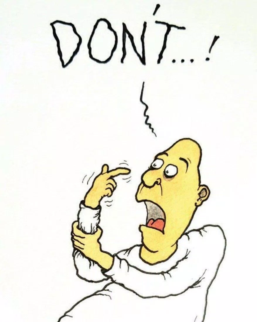 Bàn tay không nghe lời chủ (Nguồn: Internet). Bàn tay không nghe lời chủ (Nguồn: Internet).