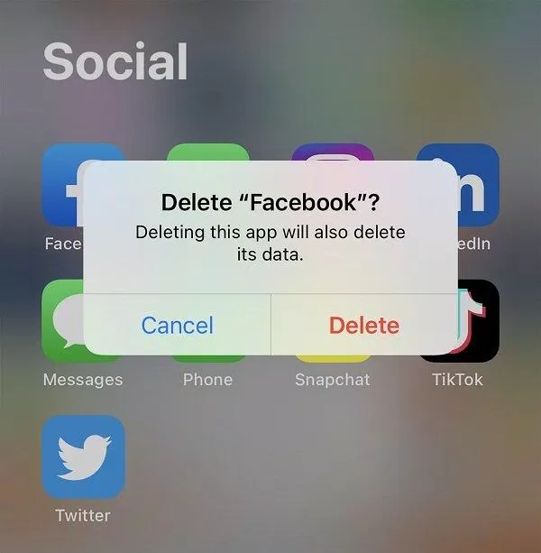 Bạn có tiếp tục dùng Facebook không? (Ảnh: Internet). Bạn có tiếp tục dùng Facebook không? (Ảnh: Internet).