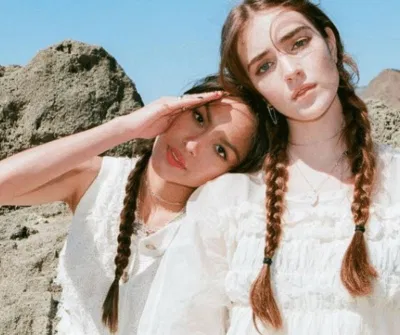 Lựa chọn họa tiết như bèo nhún làm điểm nhấn (Ảnh: Internet) Lựa chọn họa tiết như bèo nhún làm điểm nhấn (Ảnh: Internet)