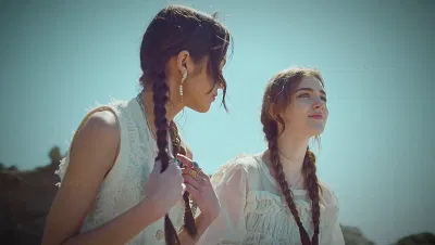 Chọn những kiểu tóc đơn giản nữ tính (Ảnh: Internet) Chọn những kiểu tóc đơn giản nữ tính (Ảnh: Internet)