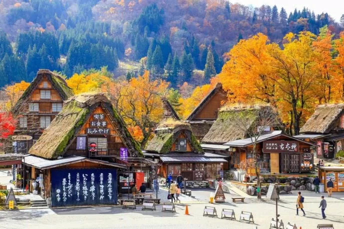 Khám phá làng cổ Shirakawago (Ảnh: Internet). Khám phá làng cổ Shirakawago (Ảnh: Internet).