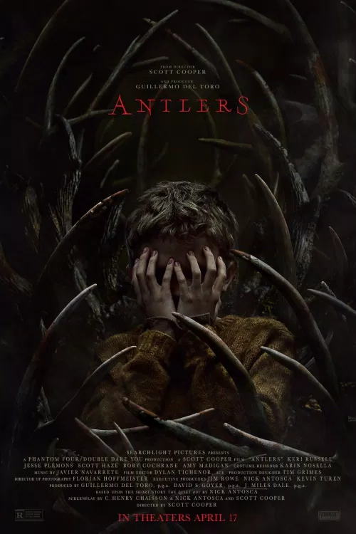 hinh-anh-phim-kinh-di-Antlers-2021
