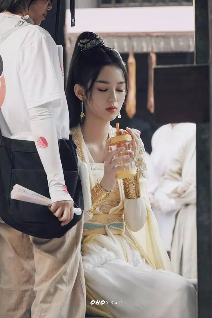 Tạo hình nữ chính Nhan Hồi của Châu Dã khiến khán giả trầm trồ vì quá xinh (Nguồn: Internet). Tạo hình nữ chính Nhan Hồi của Châu Dã khiến khán giả trầm trồ vì quá xinh (Nguồn: Internet).