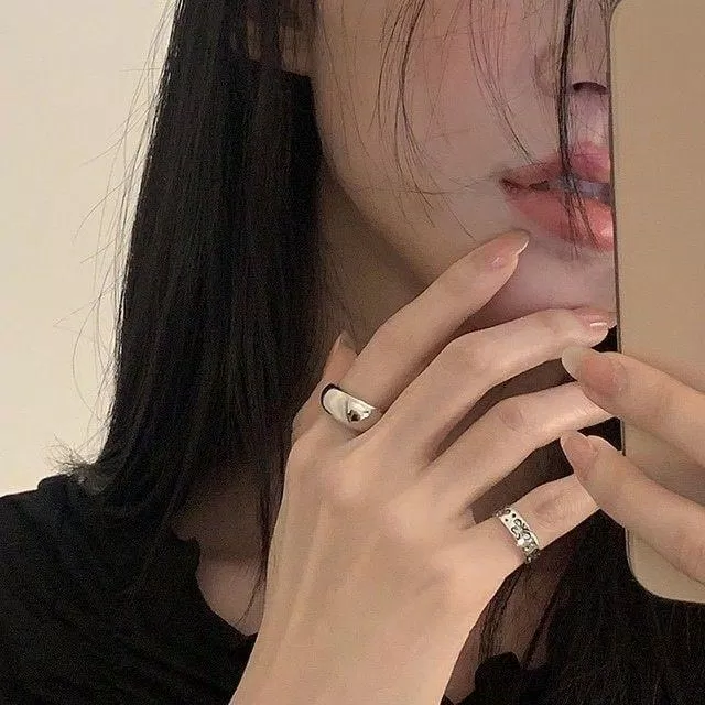 Set nhẫn cá tính cũng là lựa chọn được các nàng yêu thích (ảnh: internet) Set nhẫn cá tính cũng là lựa chọn được các nàng yêu thích (ảnh: internet)