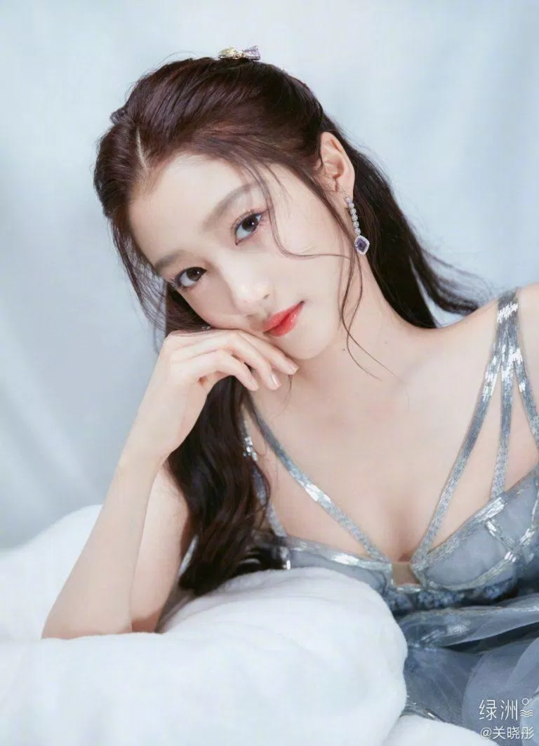 Quan Hiểu Đồng khởi nghiệp với tư cách là diễn viên nhí. (Nguồn: Internet)