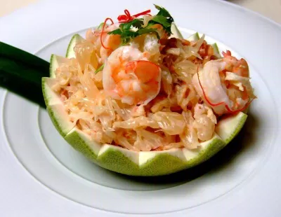 Salad với bưởi (Ảnh: Internet).