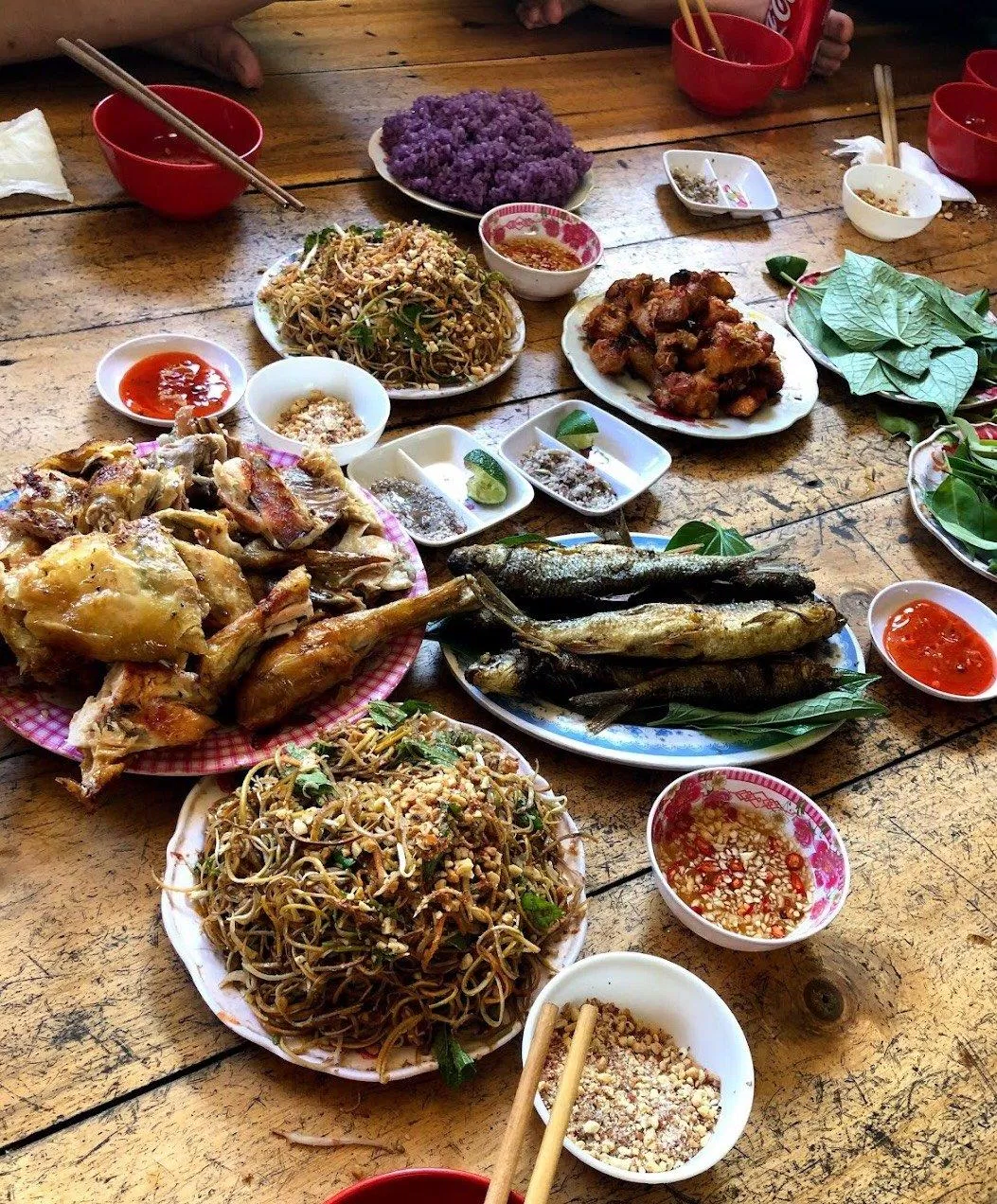 Những món ăn đặc trưng dân tộc Thái ở khe nước Mọc. (Ảnh: Internet) Những món ăn đặc trưng dân tộc Thái ở khe nước Mọc. (Ảnh: Internet)