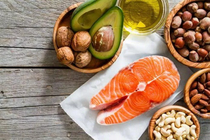 Ăn nhiều thực phẩm giàu omega-3 hơn (Ảnh: Internet)