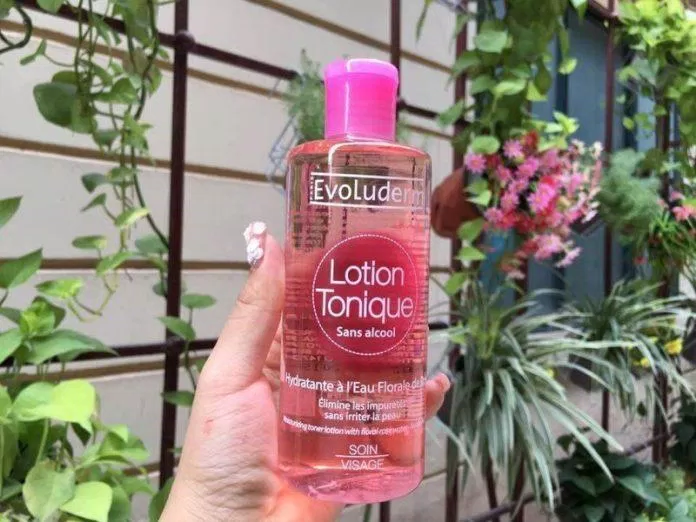 Nước hoa hồng Evoluderm Lotion Tonique dịu nhẹ giúp da sạch nhờn bớt mụn (nguồn: internet)