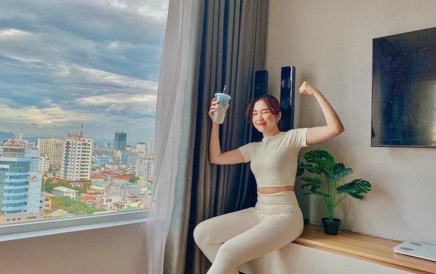 Nữ YouTube nổi tiếng Phan Nữ Uyên Nhi (Ảnh google)