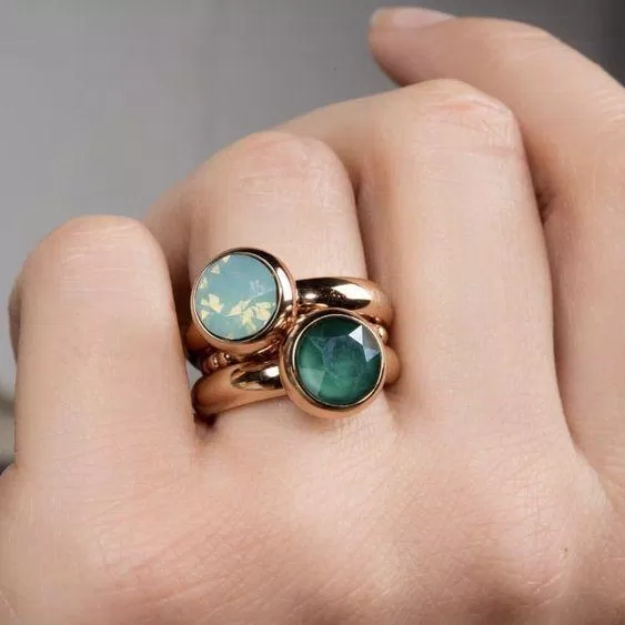 Những chiếc nhẫn không thể thiếu trong bộ sưu tập phụ kiện của phái đẹp (Nguồn: Internet)