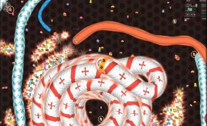 Game rắn săn mồi Worms Zone ăn bánh kẹo hay nhất dành cho Android và iOS (Ảnh: Internet)