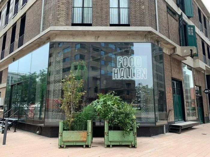 Bên ngoài của nhà hàng Foodhallen (Nguồn: Internet)