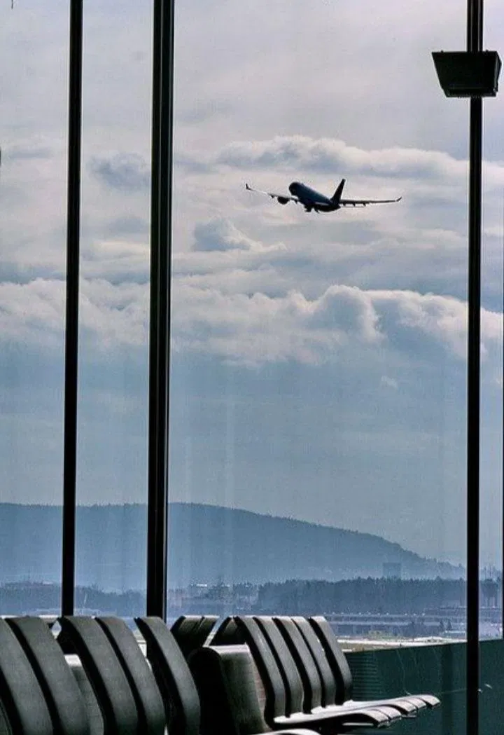 Tôi sẽ chỉ mang những kí ức vui tươi trở về Hà Nội (Ảnh: Internet) Tôi sẽ chỉ mang những kí ức vui tươi trở về Hà Nội (Ảnh: Internet)