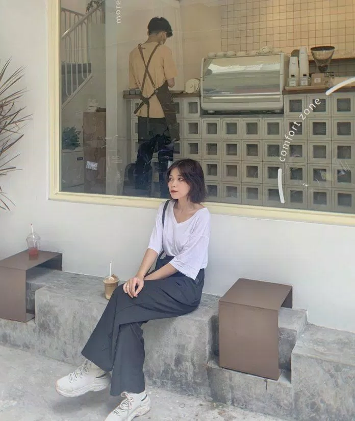 Không gian chụp ảnh bên ngoài khá đẹp - Ảnh: Từ Hải Yến