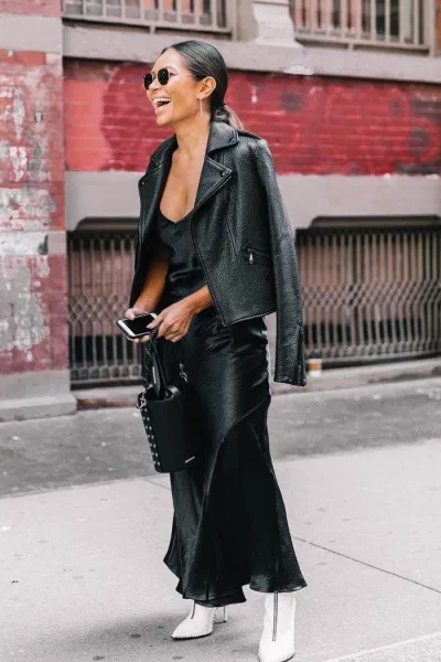 Boots cổ thấp màu trắng thu hút mọi ánh nhìn (Nguồn: Internet).