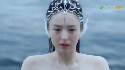 Hot mom 42 tuổi Đổng Tuyền xuất hiện vài phút mà chiếm hết spotlight của phim (Ảnh: Internet)