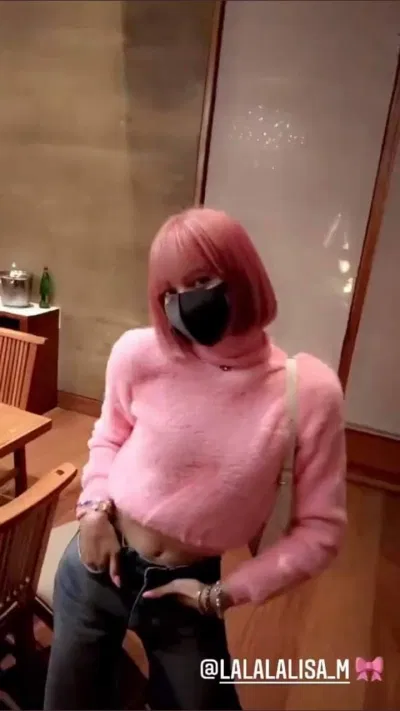 DJ Snake update hình ảnh Lisa trên story Instagram của mình xác thực thông tin Lisa có mặt tại Mỹ (Nguồn: Internet) DJ Snake update hình ảnh Lisa trên story Instagram của mình xác thực thông tin Lisa có mặt tại Mỹ (Nguồn: Internet)