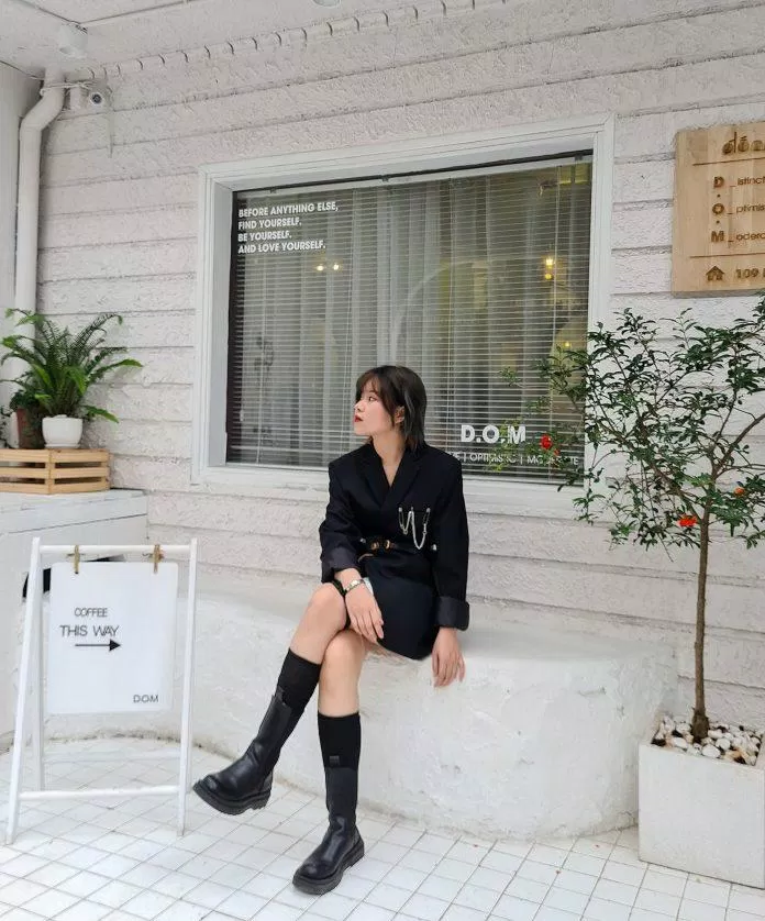 Đốm Cafe với tone màu trắng vô cùng xinh xắn - Ảnh: Thanh Thanh Đốm Cafe với tone màu trắng vô cùng xinh xắn - Ảnh: Thanh Thanh