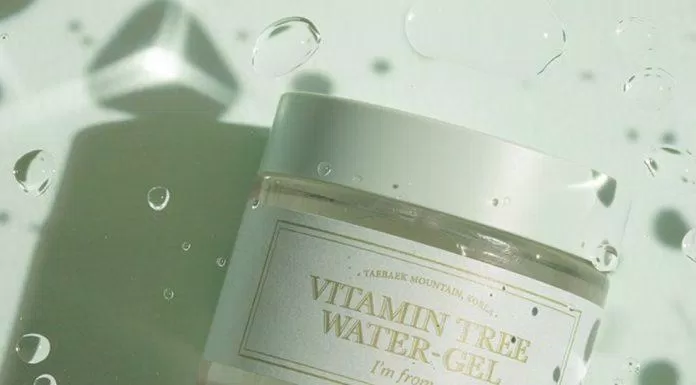 TOP 11 kem dưỡng da ban đêm tốt nhất hiện nay: chăm sóc da chuyên sâu cả khi ngủ AHA Avène Avène Cicalfate Repair Cream BHA Bioderma Bioderma Sebium Pore Refiner BlogAnChoi cấp nước Ceramide Cerave CeraVe Facial Moisturizing Lotion PM 4 Niacinamide chiết xuất cây phỉ Chiết xuất hoa cúc Copper Gluconate da dầu da hỗn hợp da khô da mụn da nhạy cảm dầu oliu dear klairs dưỡng ẩm HA hyaluronic acid I’m From I’m From Vitamin Tree Water Gel kem dưỡng da ban đêm kháng viêm Klairs Midnight Blue Calming Cream lá hắc mai biển LA ROCHE POSAY La Roche Posay Cicaplast Baume B5 Soothing Repairing Balm làm dịu da làm sáng da Madecassoside Neutrogena Neutrogena Hydro Boost Nourishing Gel Cream ngừa mụn Niacinamide Olay Olay Regenerist Olay Regenerist Micro Sculpting Cream Night olive Panthenol PHA phục hồi da rau má Senka Senka White Beauty Glow Gel Cream Shea Butter Some By Mi Some By Mi 30 Days Miracle Cream thanh lọc da top kem dưỡng da ban đêm Tràm trà ZinC Gluconate