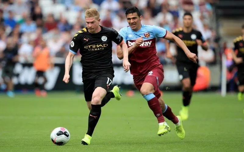 Quân át chủ bài Kevin De Bruyne sẽ vắng mặt trong trận đấu MC vs West Ham (Nguồn: Internet).