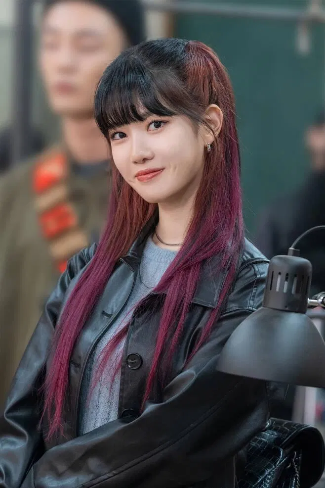 Kiểu tóc cực ngầu của chị đại Oh Bit Na (ảnh: internet) Kiểu tóc cực ngầu của chị đại Oh Bit Na (ảnh: internet)