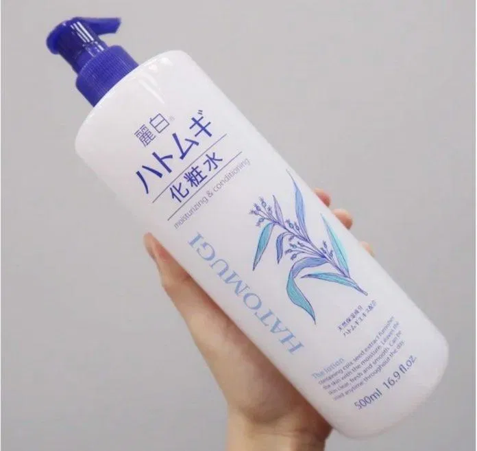 Lotion cân bằng độ ẩm cho da Hatomugi Moisturizing and Conditioning (Ảnh: Internet).