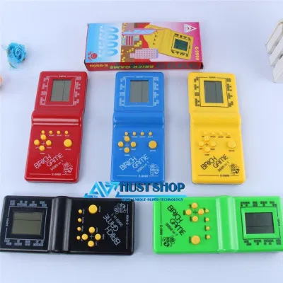 Máy chơi game cầm tay Brick Game với đủ màu sắc (Ảnh: Internet)