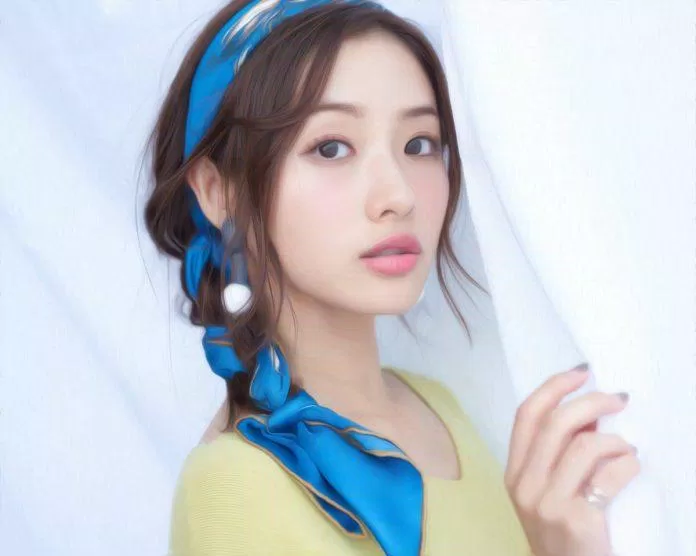 "Biểu tượng nhan sắc Nhật Bản" Ishihara Satomi đứng vị trí thứ 5 trong danh sách những nữ diễn viên sở hữu đôi mắt đẹp nhất showbiz xứ Phù Tang với 387 phiếu bình chọn từ người hâm mộ. (Nguồn: Internet)