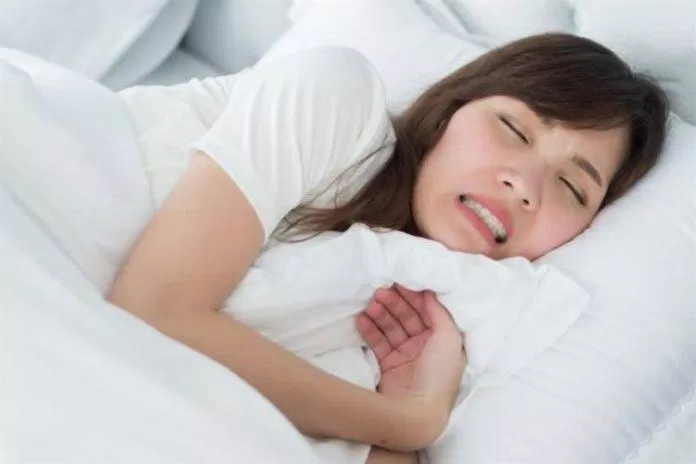 Nhiều người nghiến răng ngay cả lúc ngủ (nguồn: Internet)