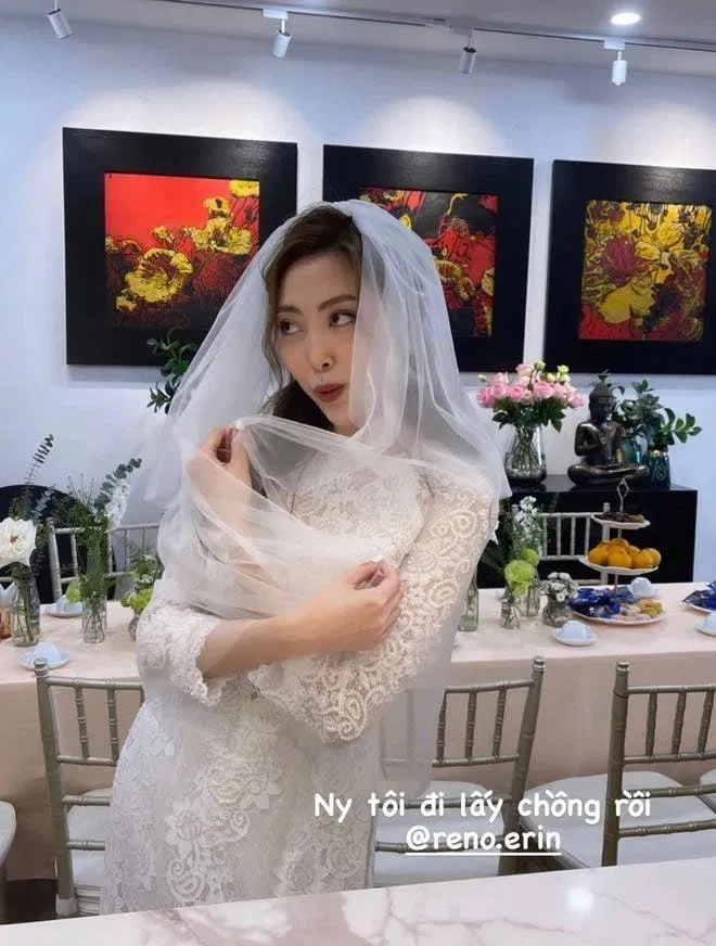 Nguyễn Hằng được bạn bè chúc mừng trên Instagarm (Nguồn: Instagram) Nguyễn Hằng được bạn bè chúc mừng trên Instagarm (Nguồn: Instagram)