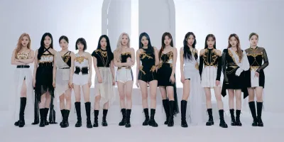 LOONA còn được mệnh danh là nhóm nhạc được đầu tư gấp 7 lần TWICE (Nguồn: Internet). LOONA còn được mệnh danh là nhóm nhạc được đầu tư gấp 7 lần TWICE (Nguồn: Internet).