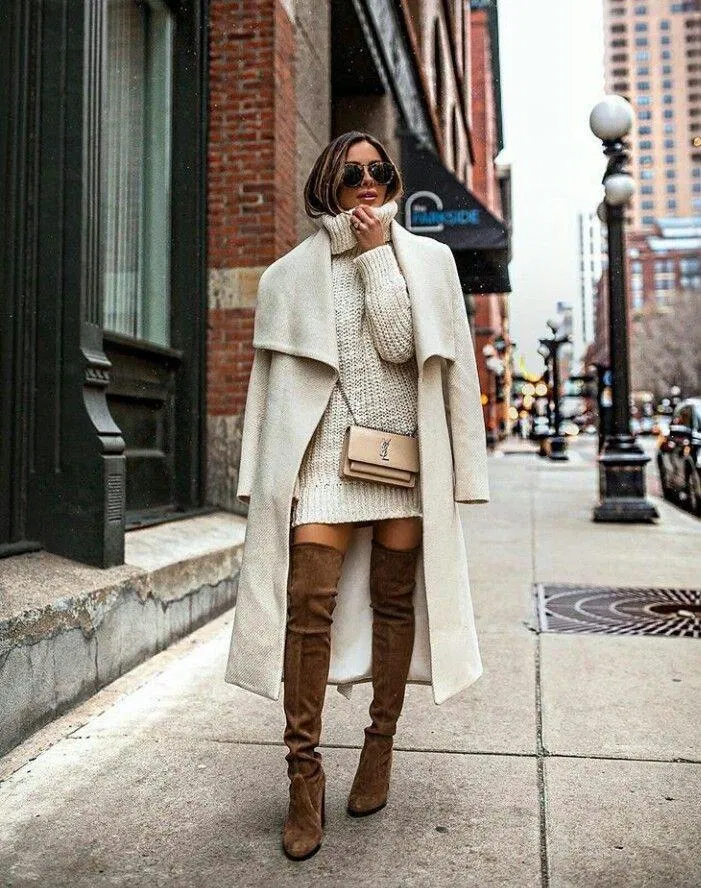 Vừa giữ ấm vừa điệu đà chắc chắn là Over-the-knee boots rồi (Nguồn: Internet).
