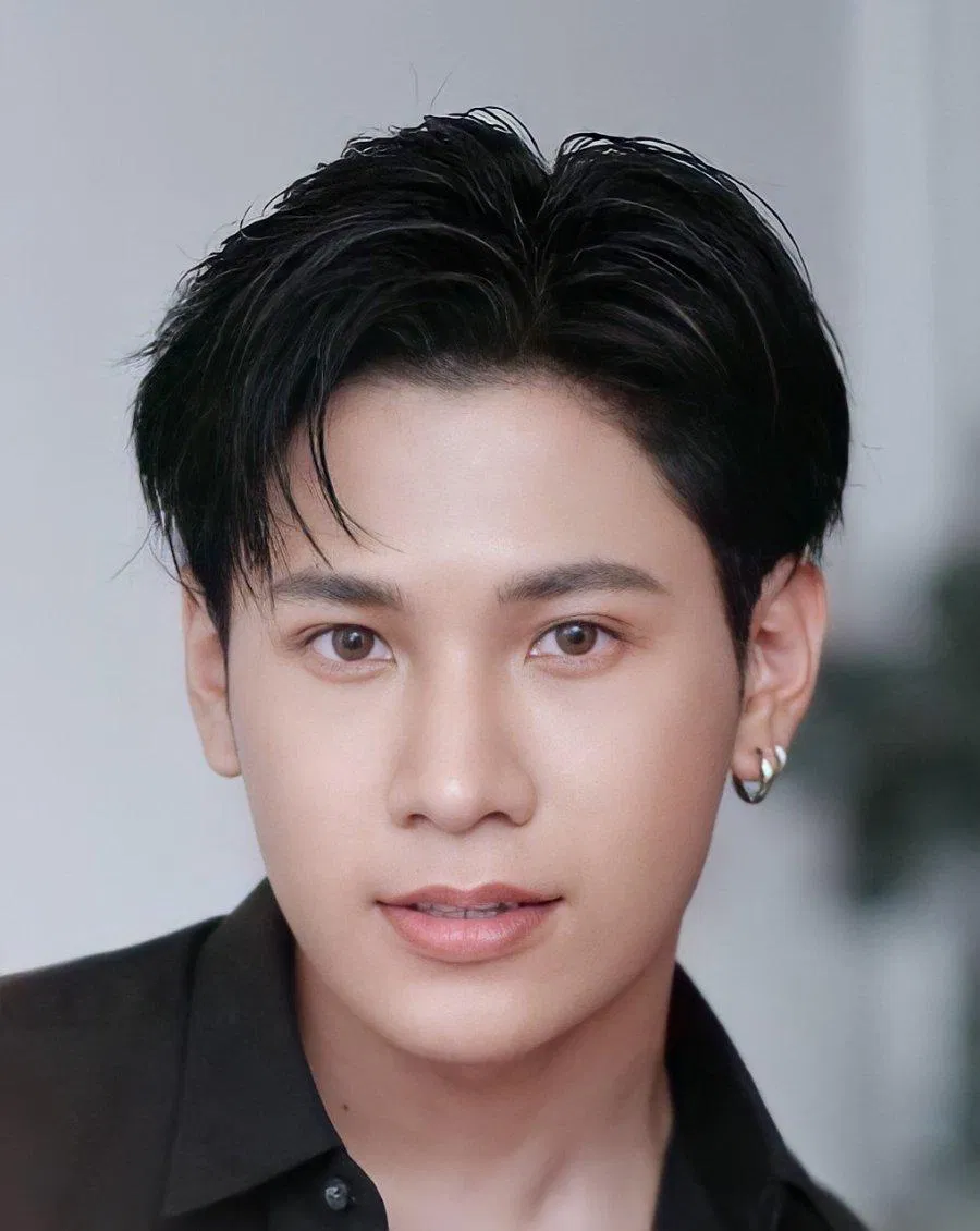 Singto Prachaya kết thúc hợp đồng với GMM năm 2021. (Ảnh: Internet)