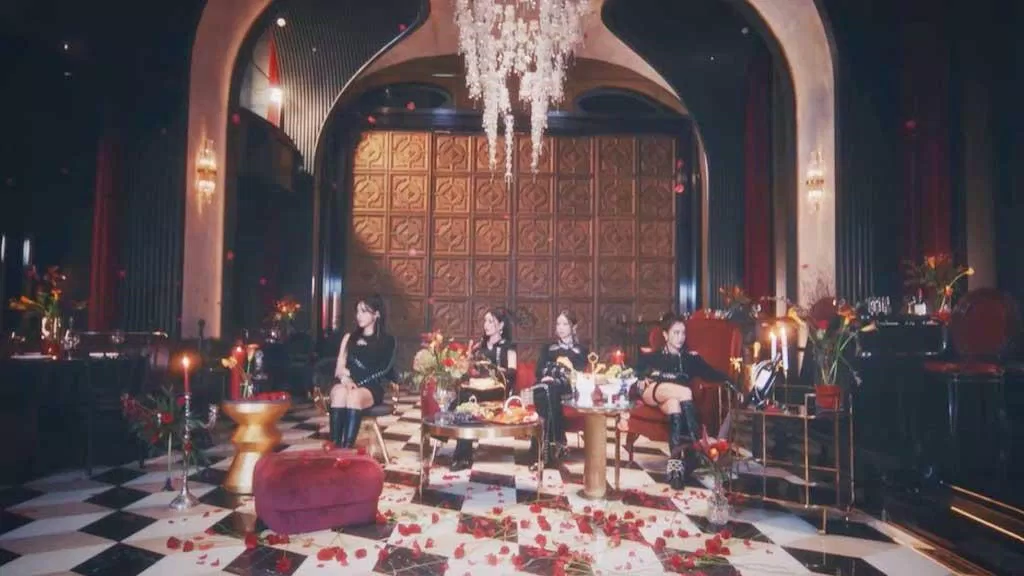 T-ARA trong một phân đoạn MV mãn nhãn (Nguồn: Internet) T-ARA trong một phân đoạn MV mãn nhãn (Nguồn: Internet)