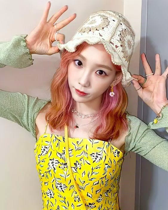 Taeyeon đáng yêu trong chiếc mũ móc len (Ảnh: Internet)