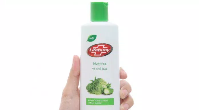 Sữa tắm Lifebouy Detox Match và Khổ Qua làm sạch sâu da rất hiệu quả (nguồn: Internet).