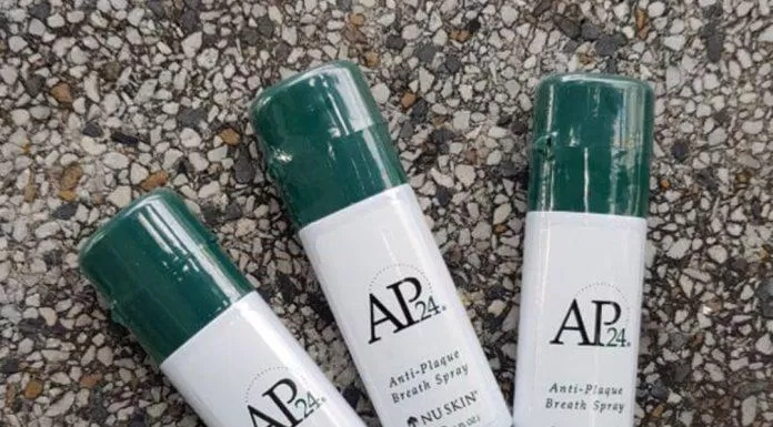 Xịt thơm miệng AP24 Anti-Plaque Breath Spray (Ảnh: Internet).