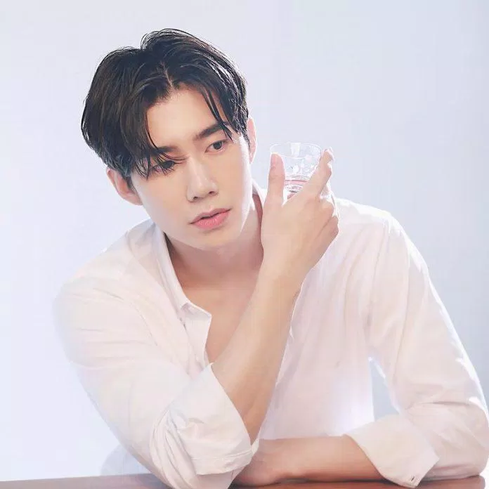 Son Woo Hyun vai Kang Seo Joon (Ảnh: Internet).