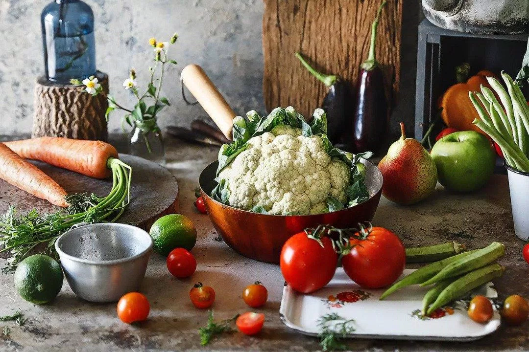 Ăn thực phẩm thô tốt hơn thực phẩm chế biến? (Ảnh: Internet) Ăn thực phẩm thô tốt hơn thực phẩm chế biến? (Ảnh: Internet)