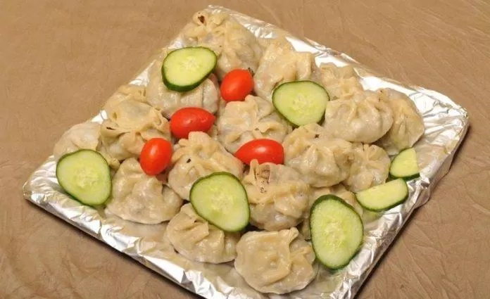 Bánh bao Buuz hấp dẫn của người Mông Cổ (Nguồn: Internet)