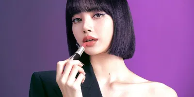 Lisa x MAC (Ảnh: Internet). Lisa x MAC (Ảnh: Internet).