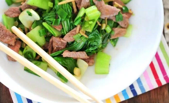 Char kroeung sach ko - Thịt bò xào sả ớt (Nguồn: Internet)